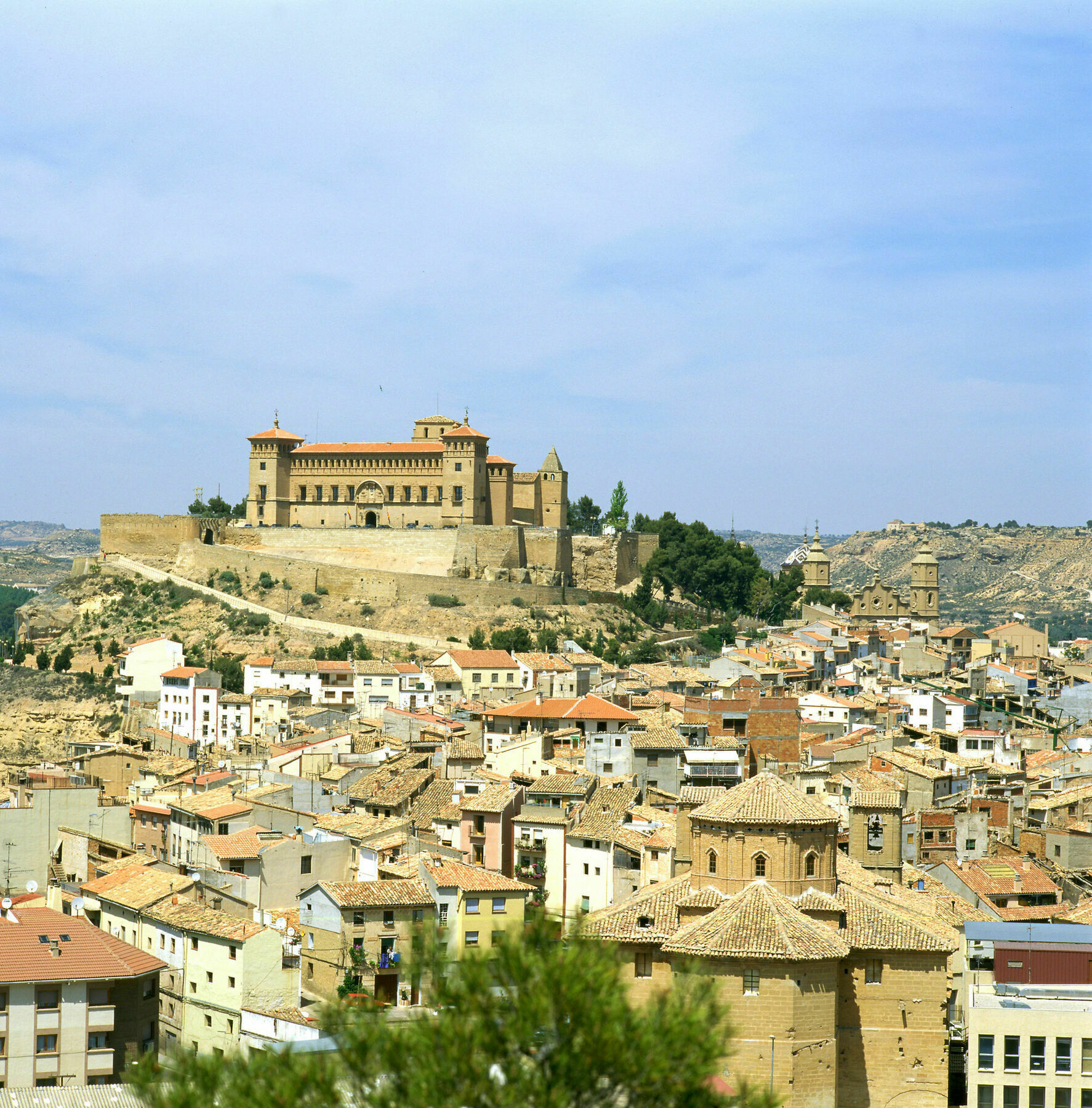 Parador De Alcaniz Hotel Exterior photo